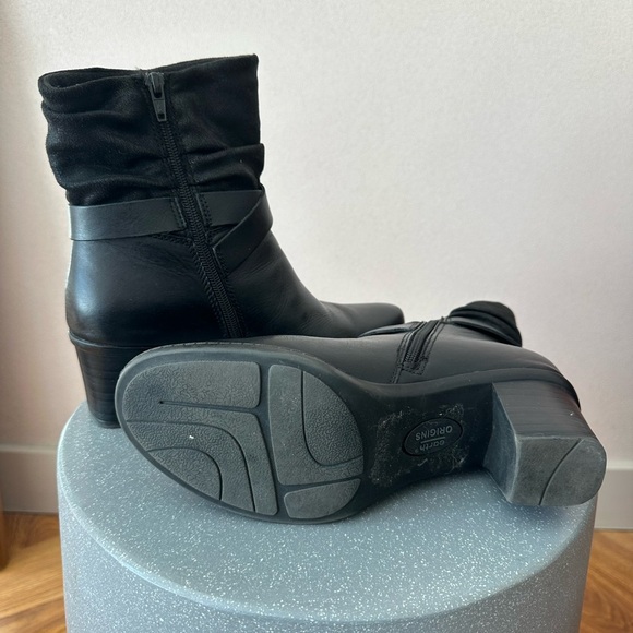 Earth Origins Black Healed Boot - Picture 4 of 4